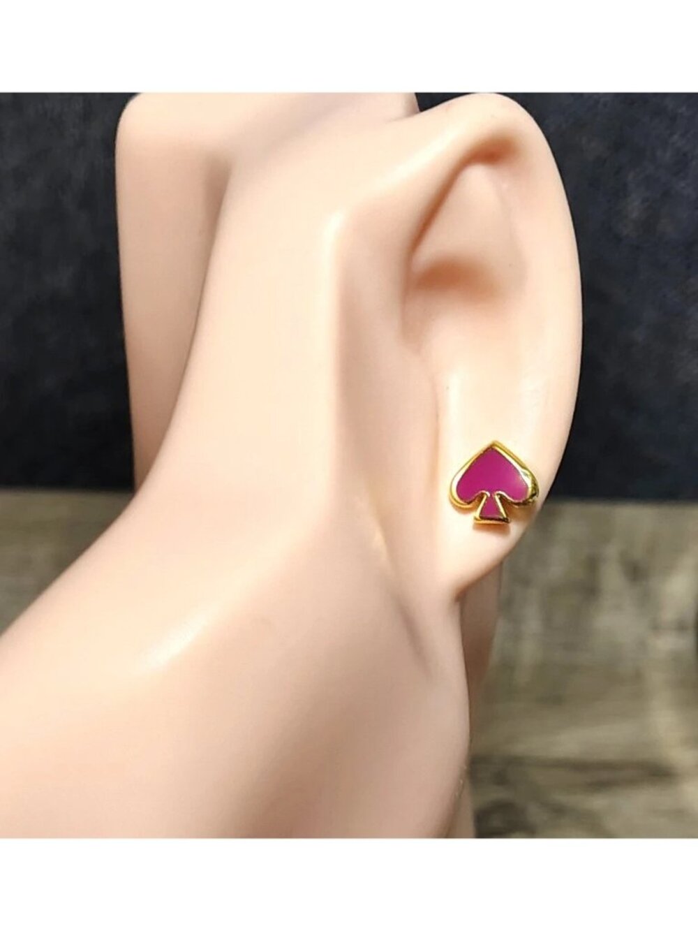 New Kate Spade Festive Pink Gold Tone Enamel Studs Small Earrings Minimalist